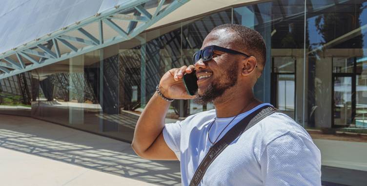 A person talking on a cell phone

AI-generated content may be incorrect.